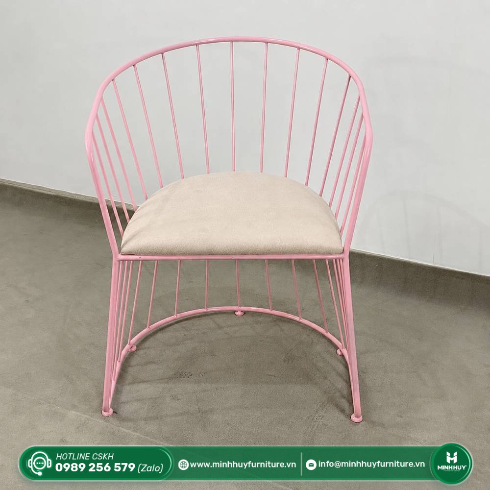 Ghế sắt Quirino kèm nệm MH007