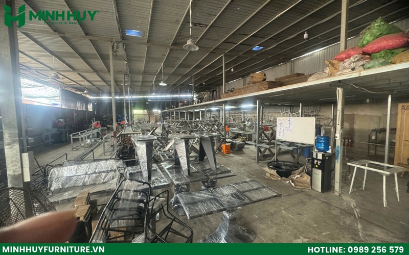 Thiết kế và thi công nội thất quán cafe gaming