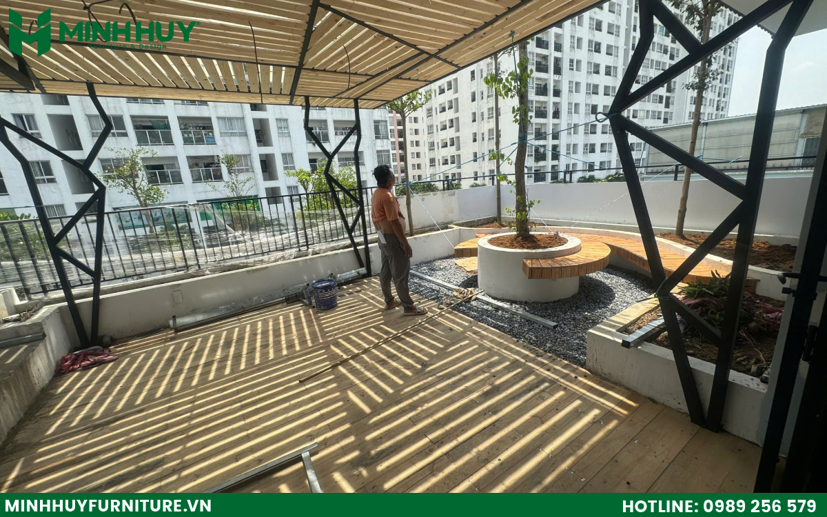 Thiết kế và thi công nội thất quán cafe sân vườn