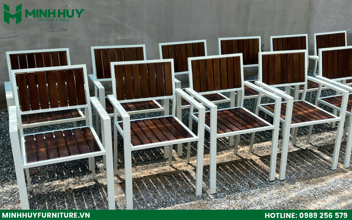 mẫu bàn ghế quán cafe phong cách công nghiệp tại hcm