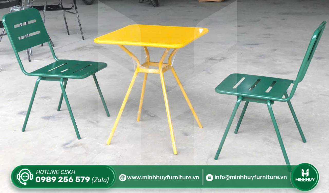 mẫu bàn ghế sắt vuông đơn giản đẹp