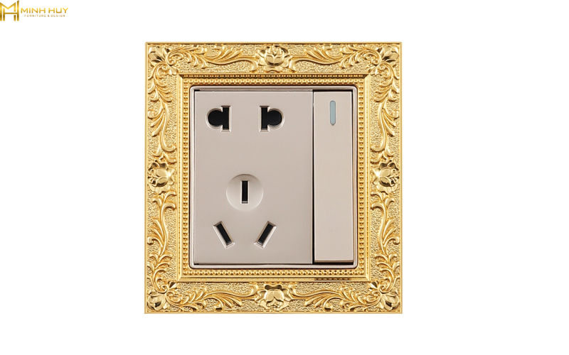 ứng dụng mẫu nắp ổ điện inox mạ vàng