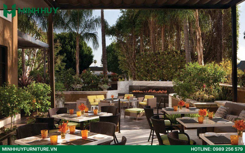 hinh anh Mau thiet ke noi that nha hang san vuon dep