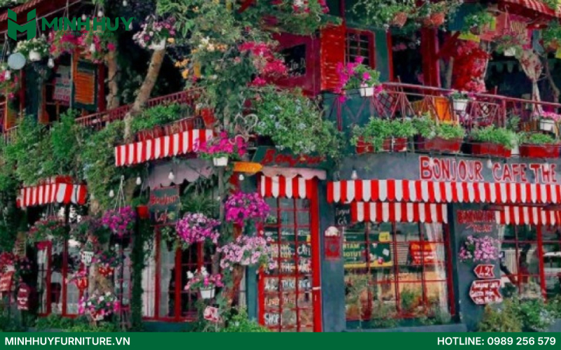 Bonjour Cafe The Art