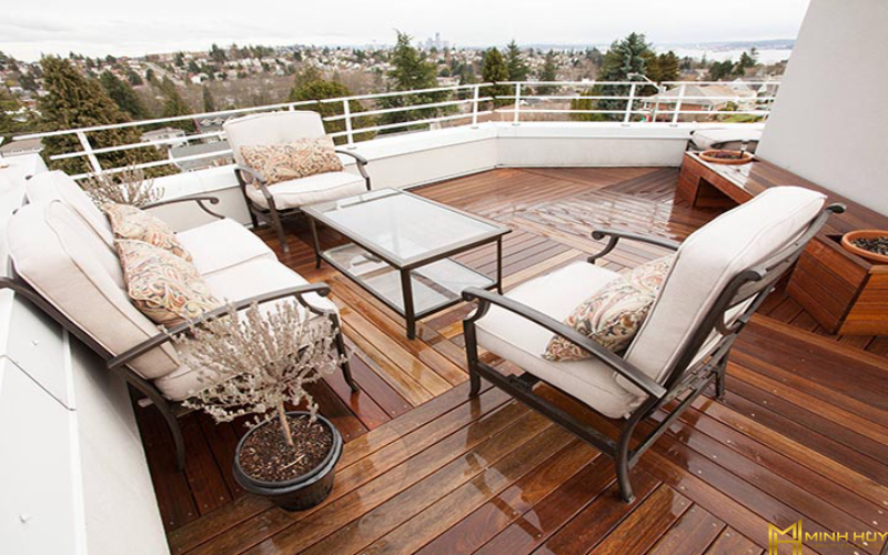 Magnolia rooftop