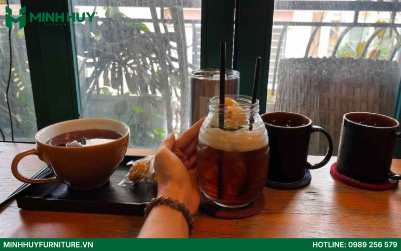 menu quán cafe sách Slowee Coffee & Books