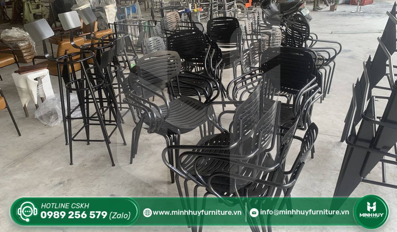 nhà máy gia công bàn ghế sắt xuất khẩu