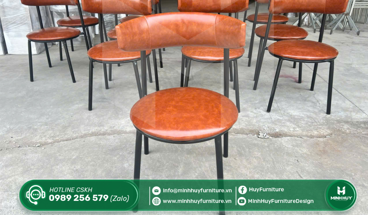 Mẫu bàn ghế sắt xuất khẩu được ưa chuộng tại xưởng Minhhuy Furniture