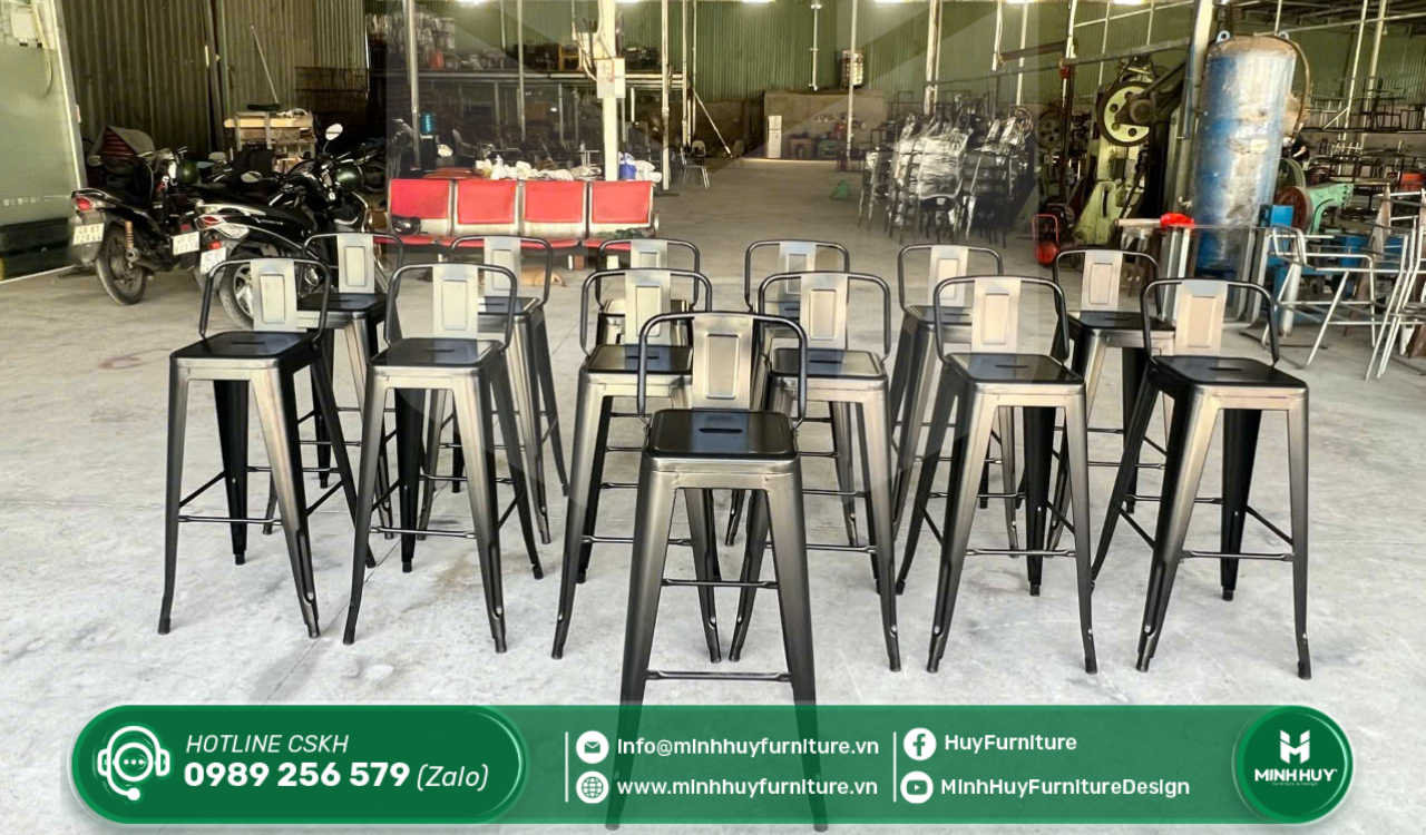 Mẫu bàn ghế sắt xuất khẩu được ưa chuộng tại xưởng Minhhuy Furniture