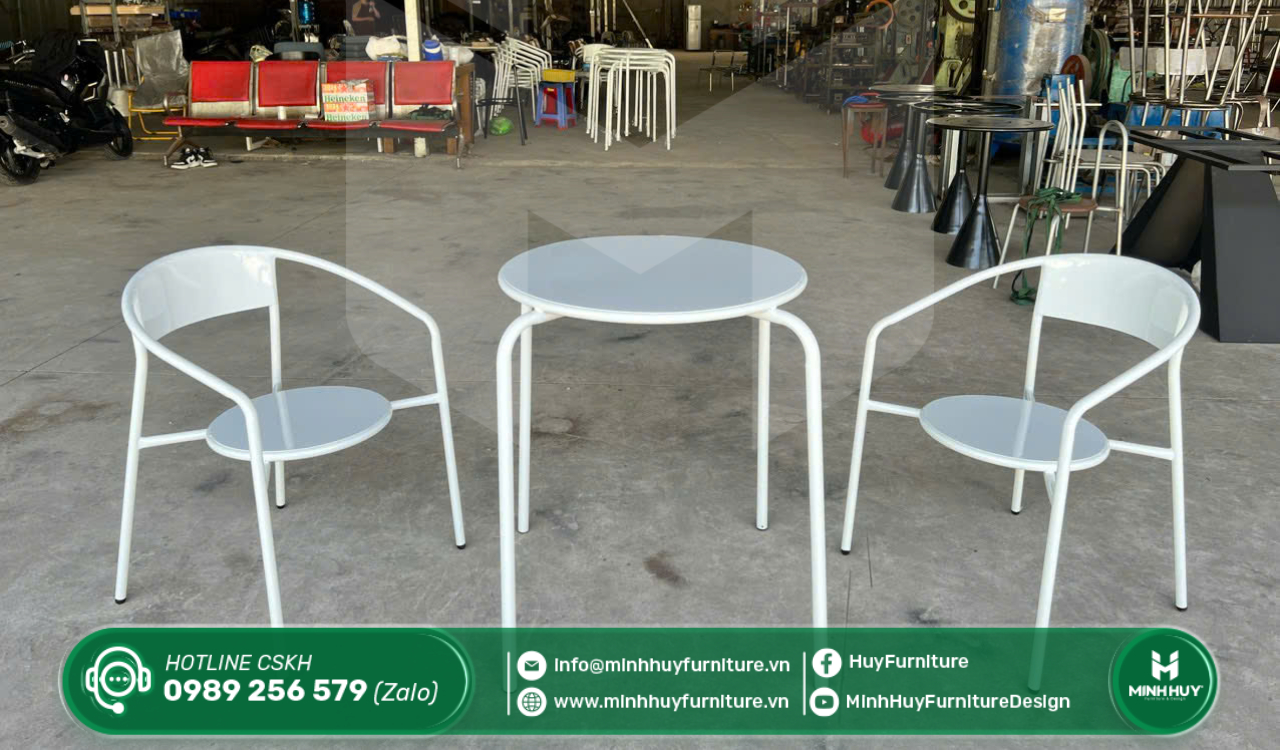 Mẫu bàn ghế sắt xuất khẩu được ưa chuộng tại xưởng Minhhuy Furniture