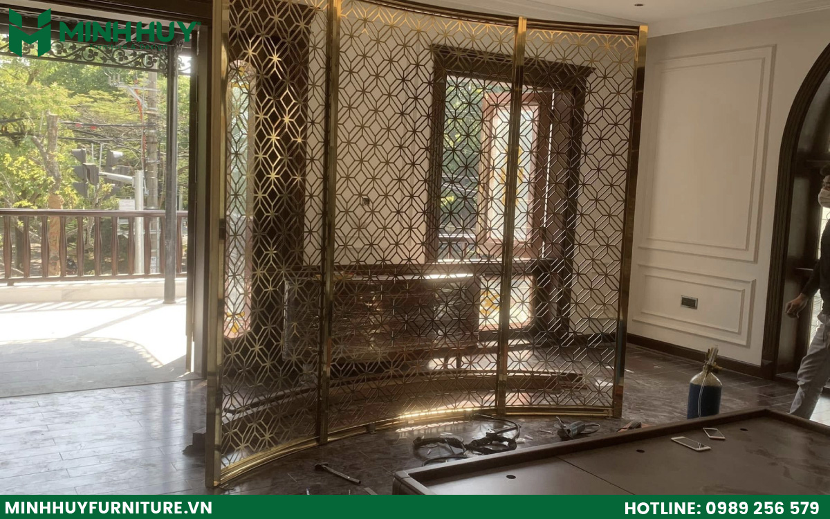 báo giá gia công khung kính inox mạ vàng hcm