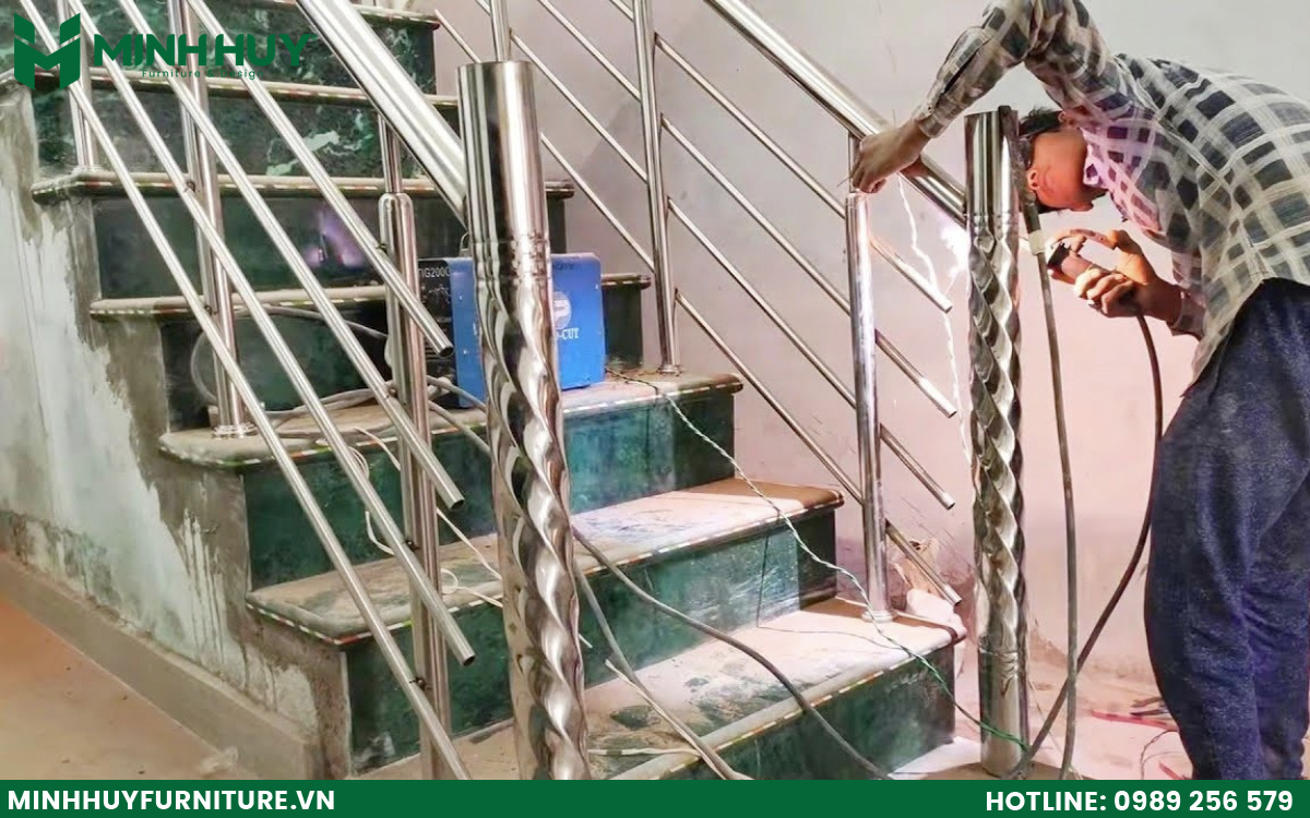 xưởng gia công inox