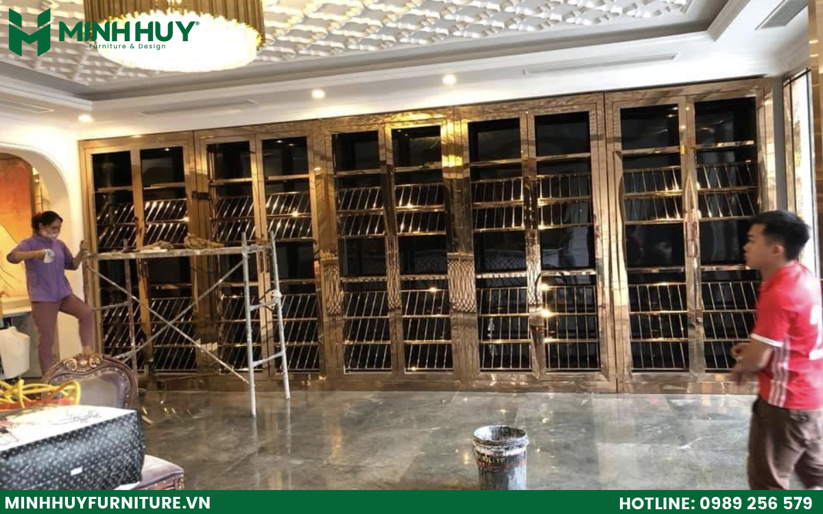 xuong gia cong khung kinh inox ma vang gan day