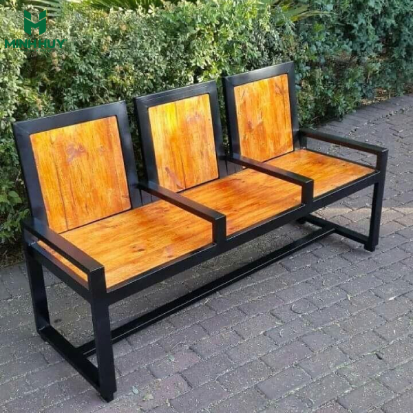 giá ghế băng chờ pickleball