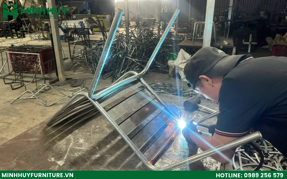 bàn ghế sắt xuất khẩu