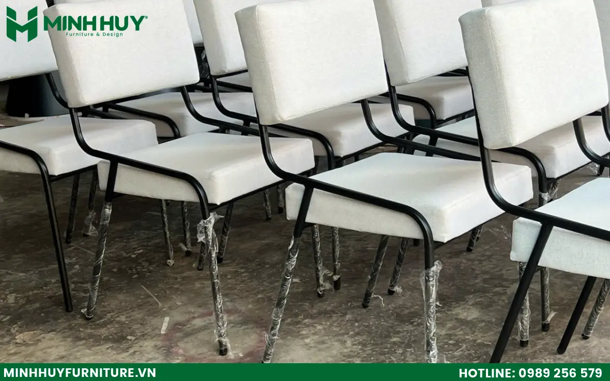 bàn ghế sắt