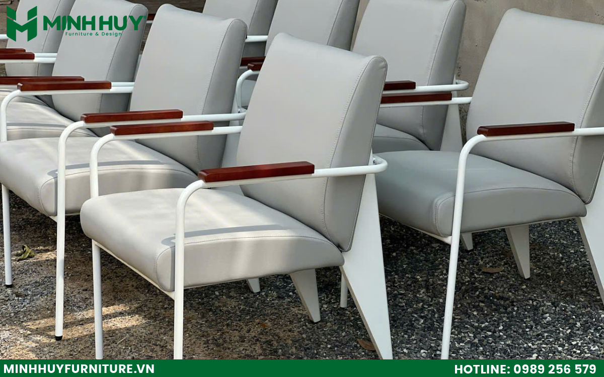 Các mẫu bàn ghế sắt đẹp tại HCM