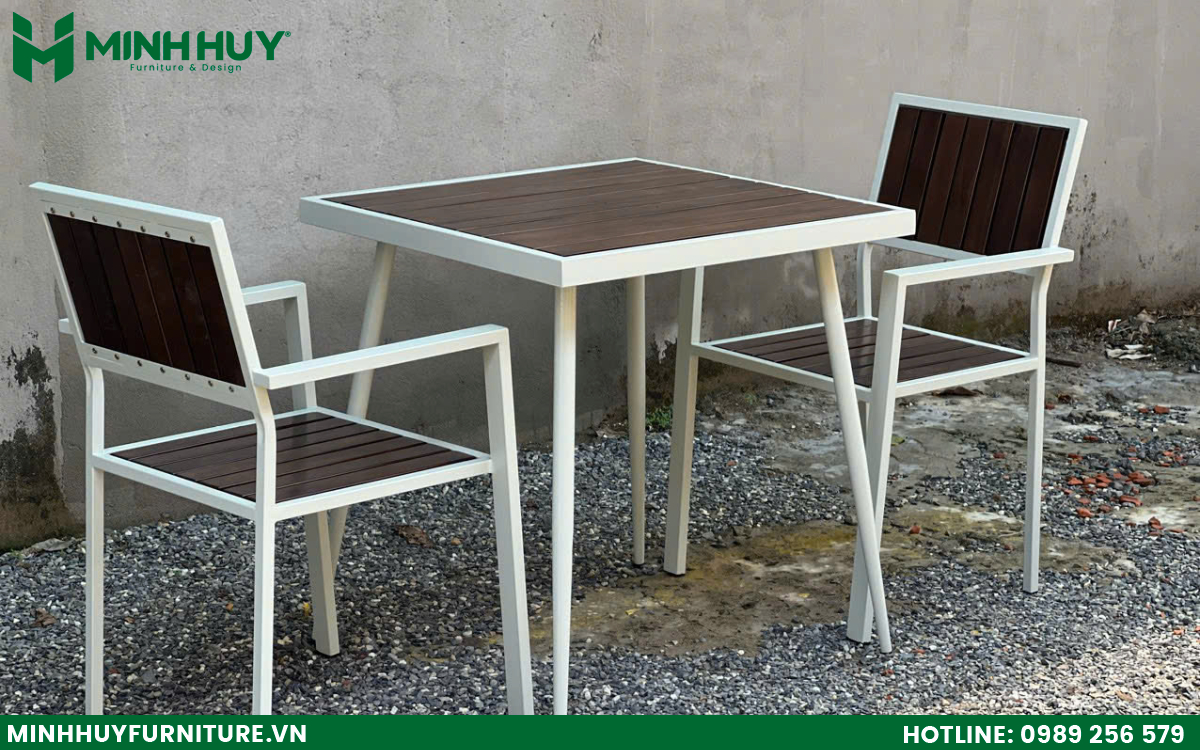 mua bàn ghế sắt tại hcm