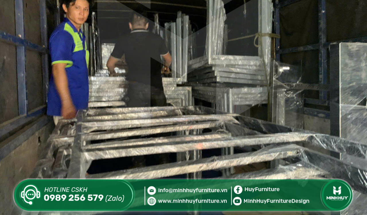 làm chân bàn sắt quận 11 tphcm