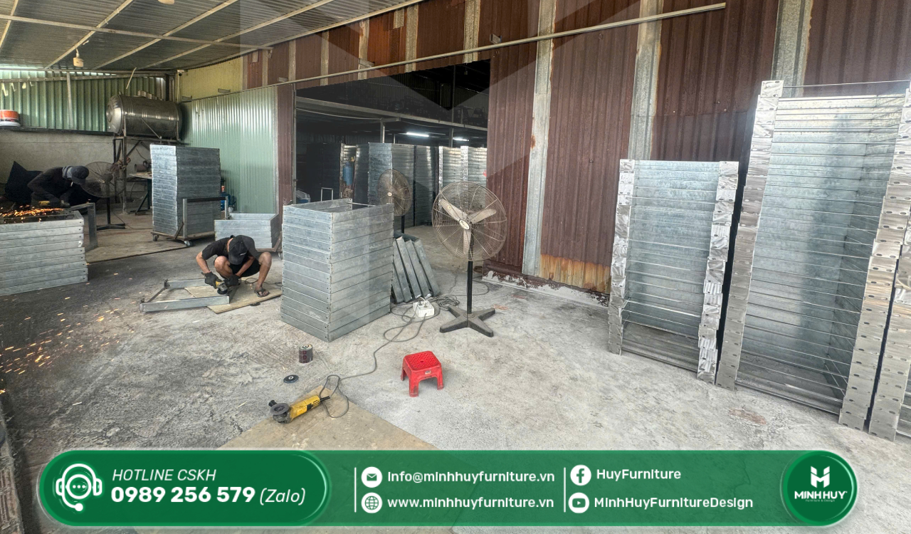 xưởng thi công khung sắt sơn tĩnh điện quận tân phú tphcm