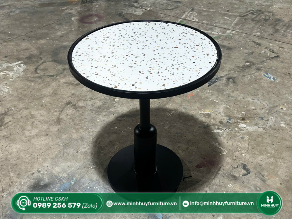 Cách vệ sinh Bàn Cafe Tròn Mặt Gạch Chân Sắt MHB001