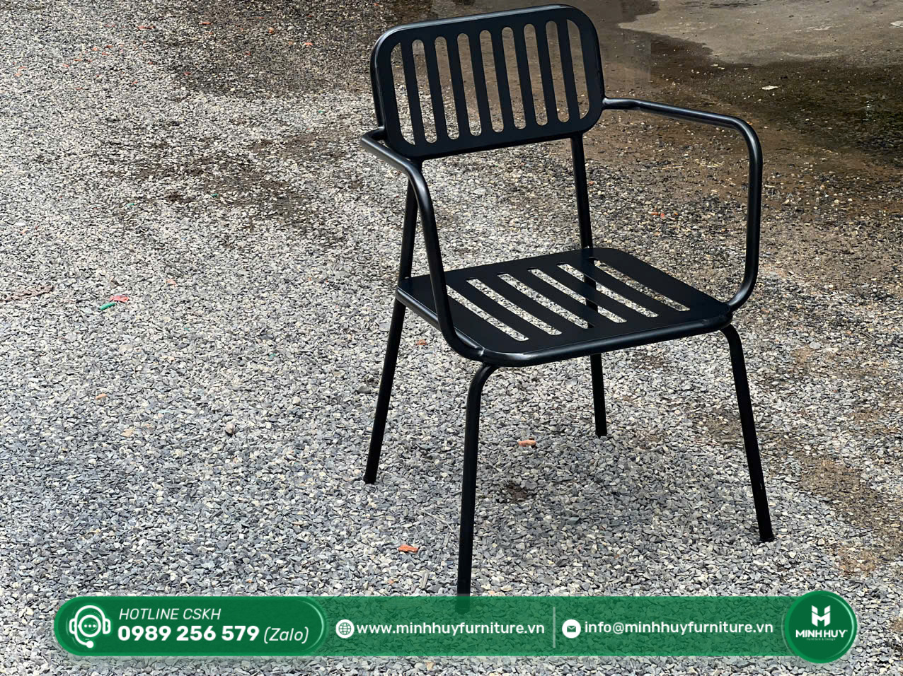 Hình ảnh thực tế mẫu Ghế Sắt Cafe Lưng Sọc Có Tay MH113
