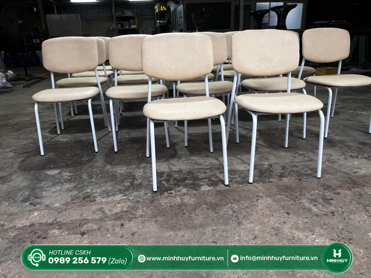 Hình ảnh thực tế sản phẩm Ghế Cafe Bọc Nệm Chân Sắt MH119
