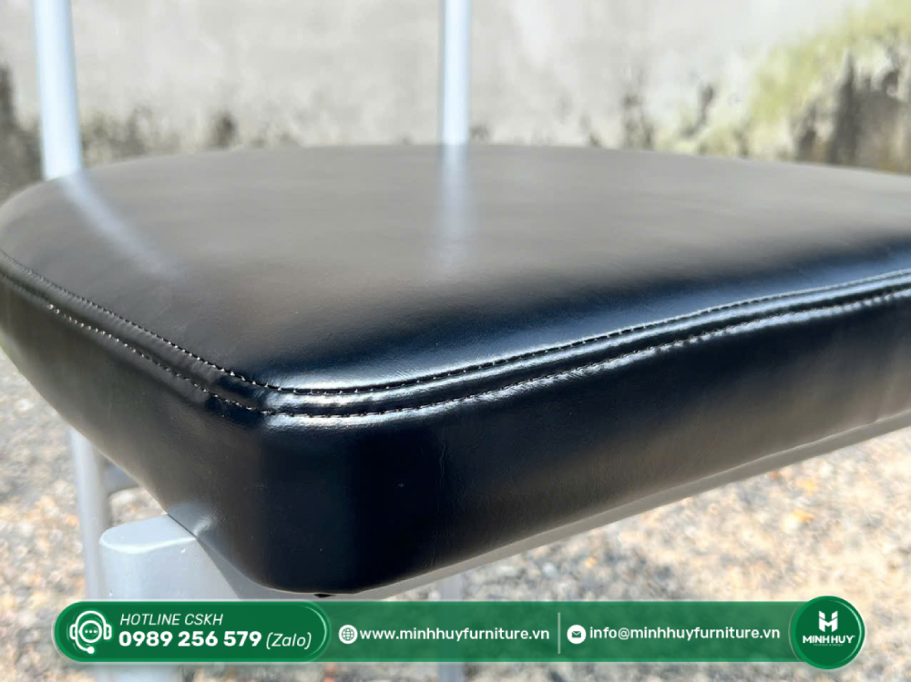 Cách vệ sinh Ghế Cafe Bọc Nệm Tựa Trụ Gỗ MH131