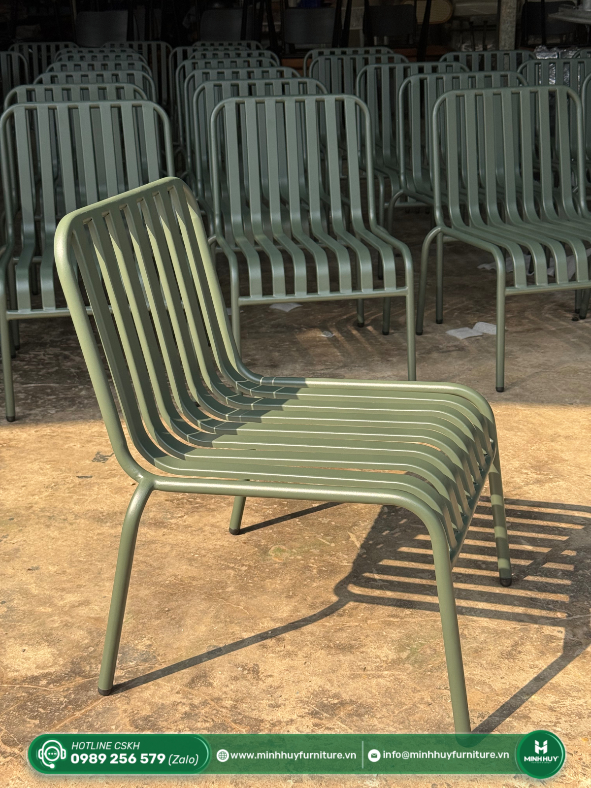 Cách vệ sinh Ghế Sắt Nan Dọc MH208
