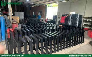 Chân sắt văn phòng